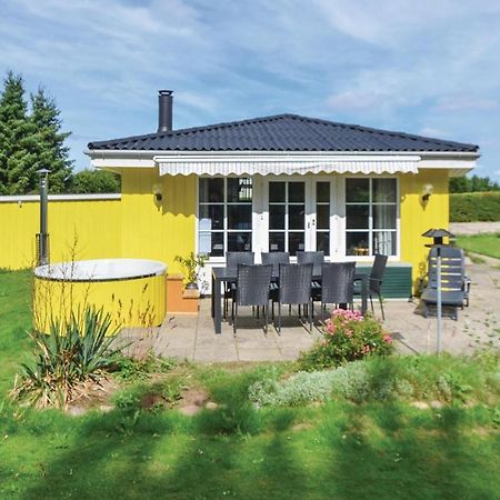 2 Bedroom Pet Friendly Home In Broager 外观 照片